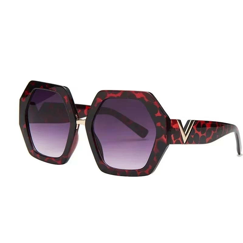 2025 Luxury Square Sunglasses Ladies Fashion Glasses Classic Brand Designer Retro Sun Glasses Women Sexy Eyewear Unisex Shades